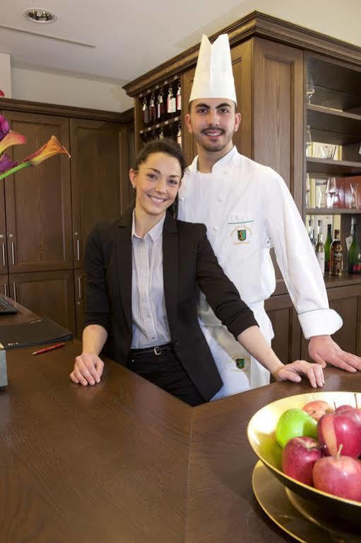 Restaurant&Hotel Engelkeller Memmingen Eksteriør bilde